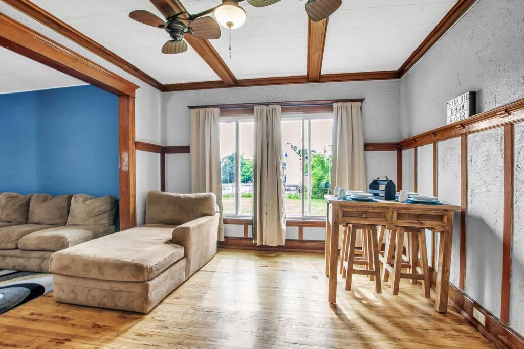 Park Place Suites Buffalo Luaran gambar
